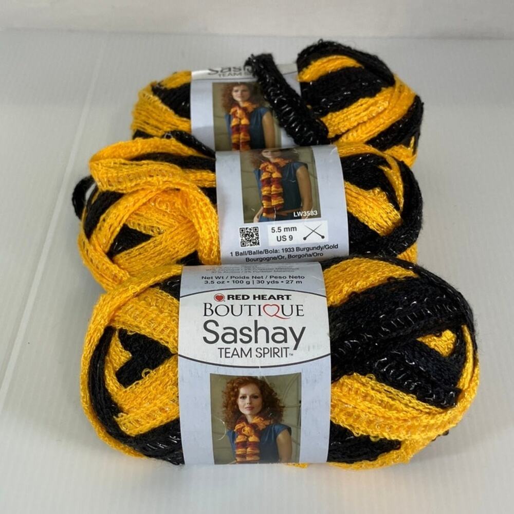 NWT Red Heart Gold Black Metallic Boutique Sashay Team Spirit Yarn